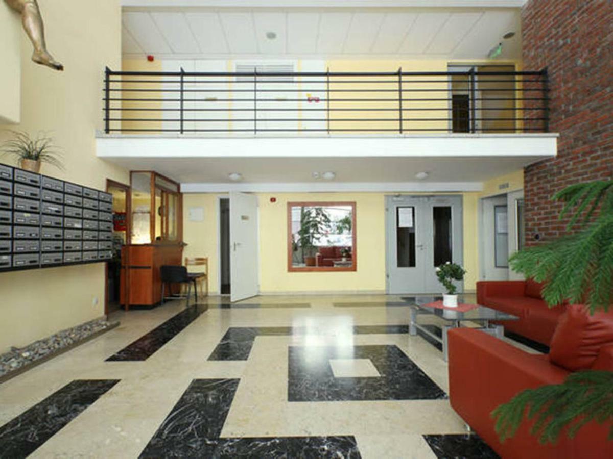 Appartamento Downtown Garden Isle In Urban Style-Free Parking Budapest Esterno foto